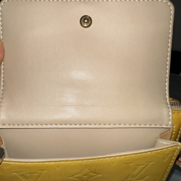 Louis Vuitton Mott Vernis Yellow - Picture 3 of 9